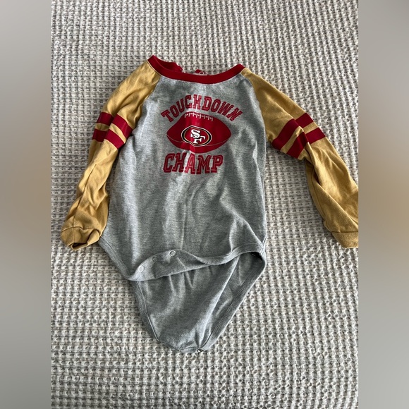49ers Onesie Bundle (24 months) - Picture 4 of 9